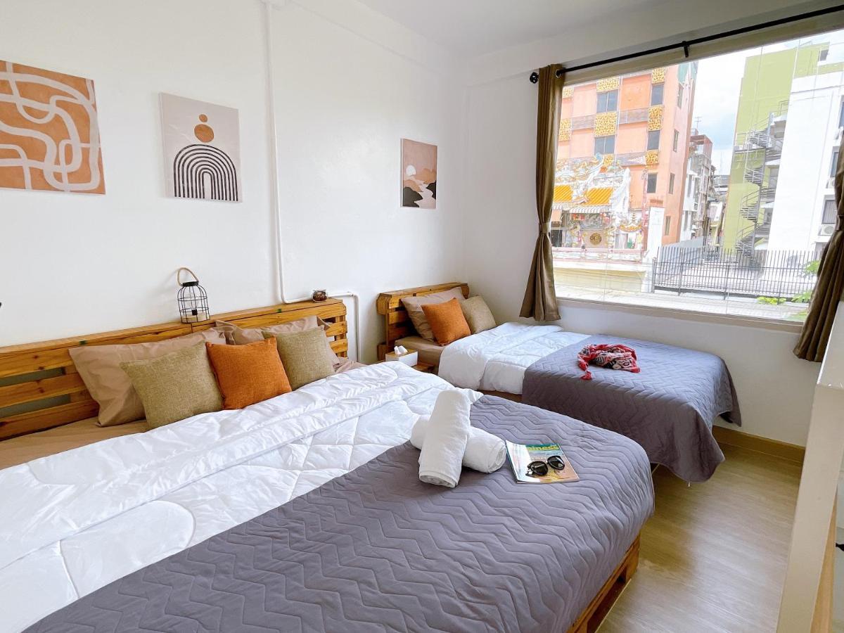 Lively And Cozy Canal House ,Entire House 曼谷 外观 照片