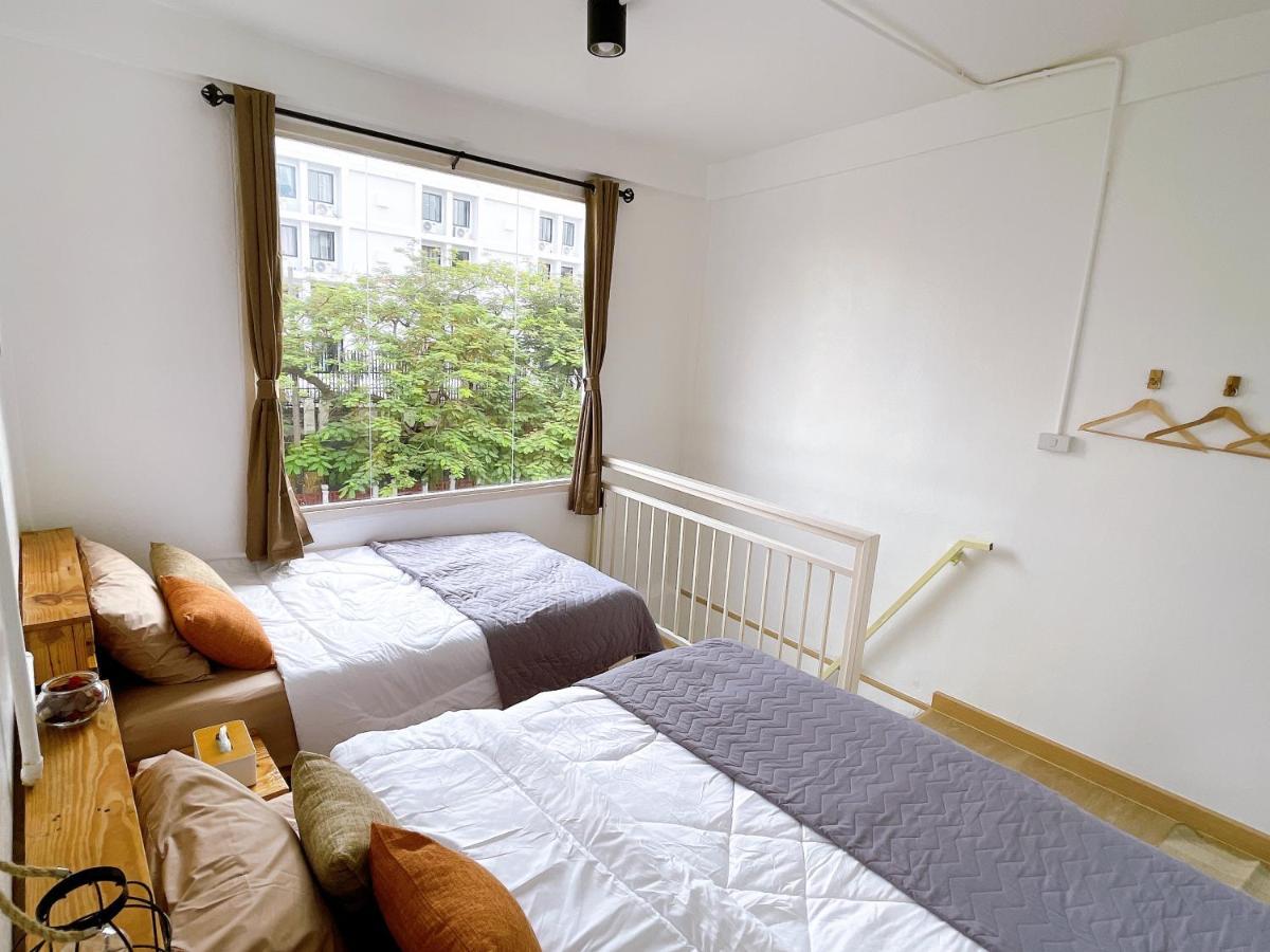 Lively And Cozy Canal House ,Entire House 曼谷 外观 照片