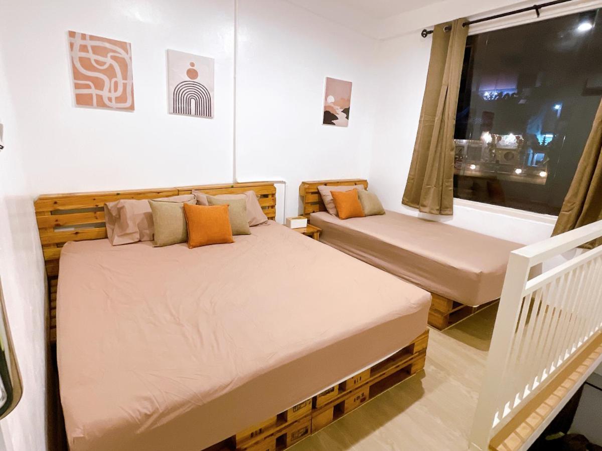 Lively And Cozy Canal House ,Entire House 曼谷 外观 照片