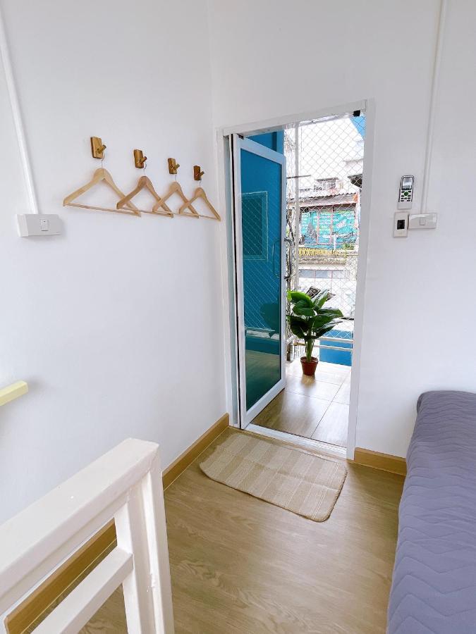 Lively And Cozy Canal House ,Entire House 曼谷 外观 照片